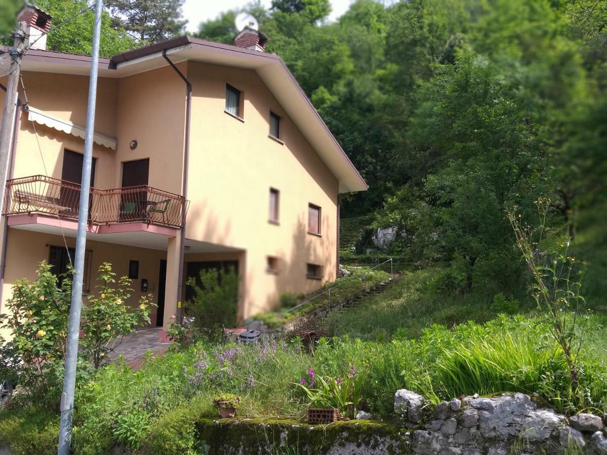 Vila Terrazza Sul Borgo Venzone Exteriér fotografie